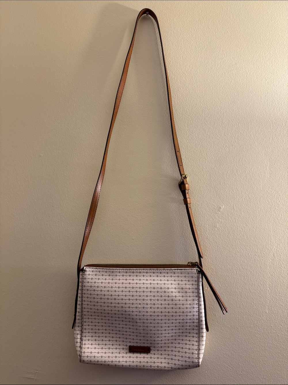 FOSSIL Vegan Leather Neutral Crossbody
